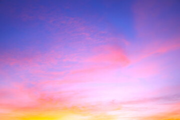 美しい朝焼け雲