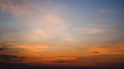 View of the sky at dusk and the sun is about to set.