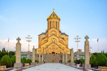 Tsminda Sameba, Holy Trinity Cathedral in Tbilisi - obrazy, fototapety, plakaty