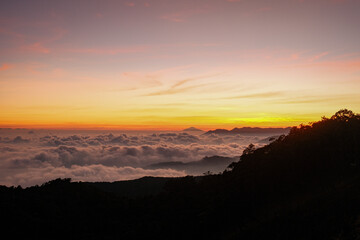 Obraz premium Kawah Putih Bathed in Morning Glow, Nature's Canvas Awakens