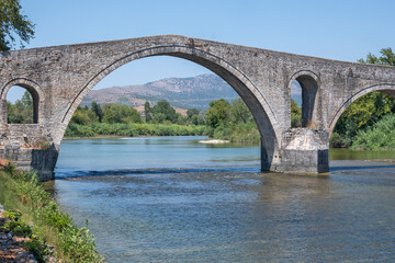 Fototapeta na wymiar Arta bridge over Arachthos river, Epirus, Greece