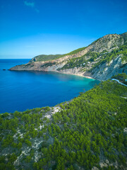 Vista aérea Port de Sa Caleta, costa ibicenca.