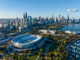 Fototapeta premium Areial view of Soldier Field with Chicago skiline