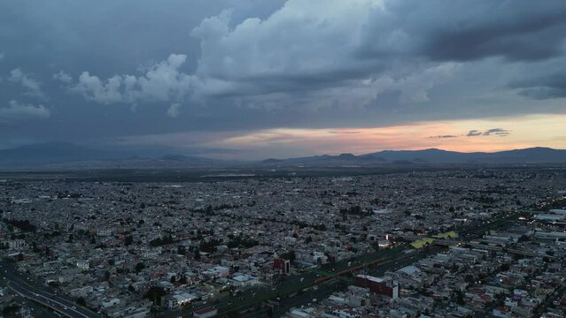 Sunrise urban exploration, Ecatepec Central Avenue and the Metro. Cloudy day