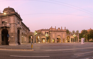 Fototapeta premium Legami Sushi in Bergamo, Lomardy, at dusk