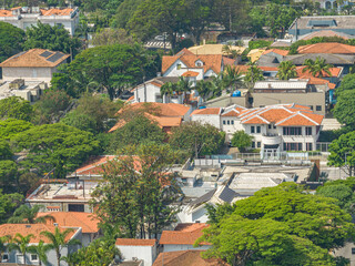 Imagem aérea do bairro Jardins e Jardim Paulista. Bairro arborizado próximo a Avenida Nove de...