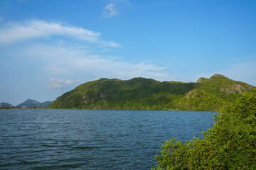 Fototapeta premium Sky and mountain views at Sam Roi Yot National Park, Thailand