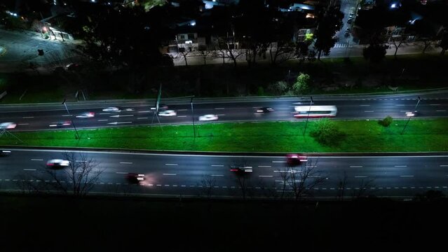 Hyperlapse Autopista Gral. Ricchieri, vista nocturna de uno de los principales accesos a la Ciudad de Buenos Aires