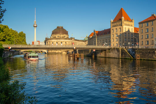 View of River Spree and Bode Museum, Museum Island, UNESCO World Heritage Site, Berlin Mitte district, Berlin, Germany