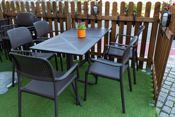 Street Restaurant Table, Empty Cafe Tables, Bar Terrace, Outdoor Restaurants, Outside Trattoria