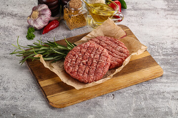 Raw burger cutlet for grill