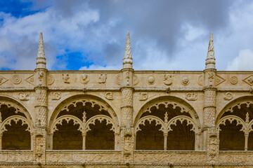 Detail of the towers of the Jer&oacute;nimos Monastery