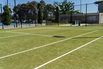 Obraz premium synthetic tennis court at a tennis court in summer in australia