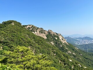beautiful view of the blue sky and high mountain range