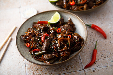 Noodles with beef and chili pepper
