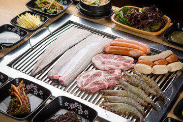 grilled pork & sea food, 돼지고기해산물세트
