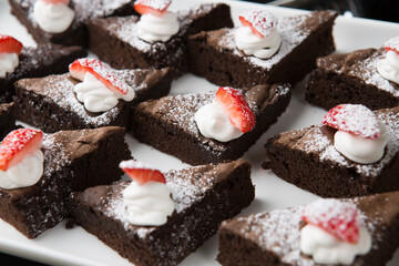 choco cake, finger food