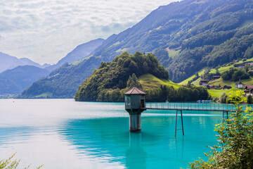 Le Lac de Lungern dans les Alpes Suisse