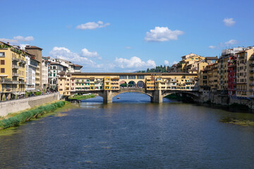Fototapeta na wymiar Ponte Vecchio - Arno River - Florence