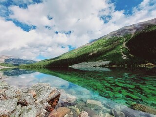 Fototapeta na wymiar Rocky Mountains, Consolation lakes, Lake Louise, Lake Moraine
