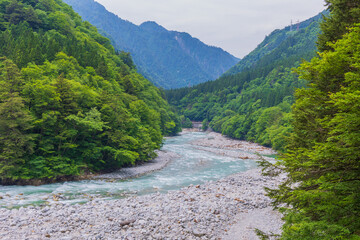日本の風景　夏の黒部峡谷
