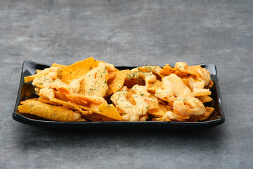 Mexicana Nachos with cheese sauce
