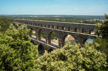 Fototapeta na wymiar Pont du Gard, le Gardon, Pont du Gard, 30, Gard, région Occitanie, France