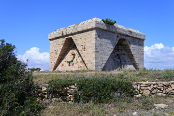 Das Castell de la Punta de n'Amer auf der Insel Mallorca