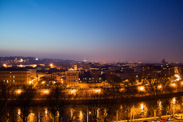 Night-time panorama of Rome skyline