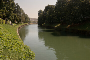 Fototapeta na wymiar Ljubljanica river crossing the city of Ljubljana