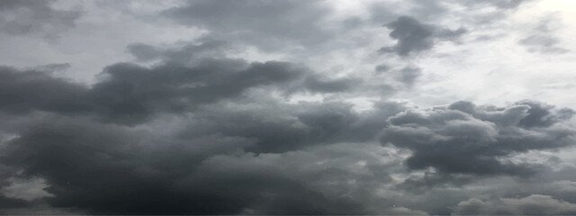 Obraz premium storm clouds timelapse rainy day Haloween background image black friday image wallpaper graphics pattern live art pattern unique image space for text cover page dusty vintage dirty clouds templete 