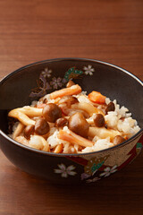 しめじとベーコンの炊き込みご飯