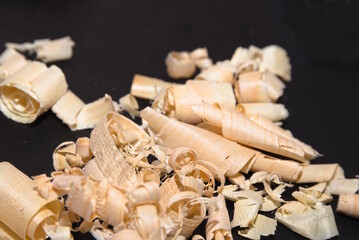 grobe und feine Holzspäne