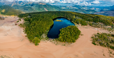 LAGO PRANDA