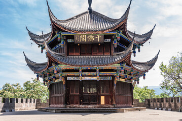 Temple buildings next to Qionghai in Xichang City