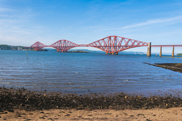 Obraz premium Forth Bridge Across Firth of Forth In Scotland