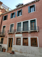 Obraz premium Facades of historic buildings in the city center.