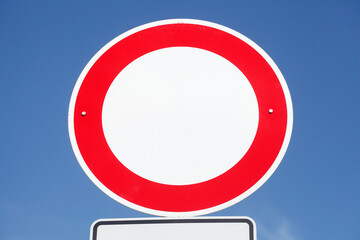 Verkehrsschild, Durchfahrt verboten, Deutschland