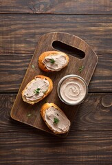 Toasted bread with chicken liver pate