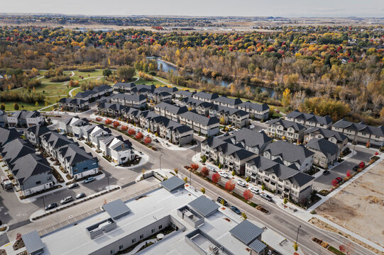 Multifamily residential apartment buildings with fall colors in Boise, Idaho