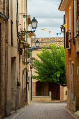 Obraz premium Empty street in the old town, in Almudaina, Alicante (Spain)