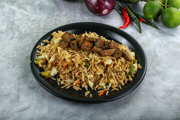 Stir fried rice with beef