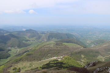 Obraz premium Paesaggio montuoso