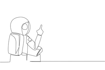 Single one line drawing from back view young astronaut speaking at podium while lifting index finger. Astronaut in Conference Hall present new business. Continuous line design graphic illustration