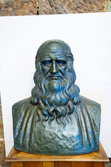 Bust of Leonardo da Vinci