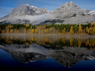 Autumn in the mountain at Wedge Pond
