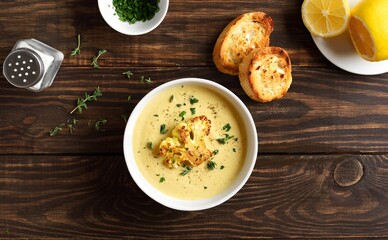 Cauliflower cheese soup