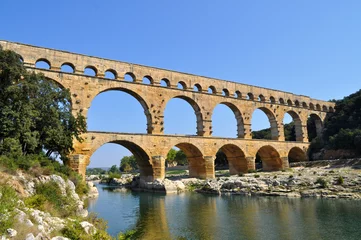 Papier Peint photo autocollant Pont du Gard The old Roman Viaduct Pont du Gard in the south of France in the Provence region. Historical monument building.