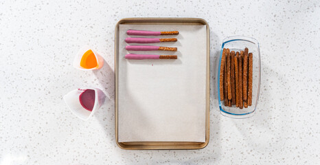 Halloween chocolate-covered pretzel rods