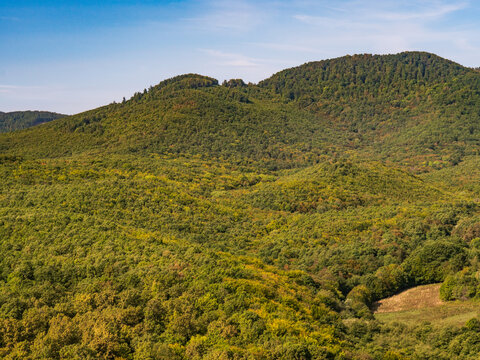 The B&ouml;rzs&ouml;ny mountain range in autumn